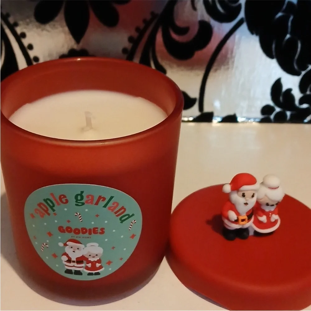Christmas Holiday Red Apple Garland Candle with Santa Decor